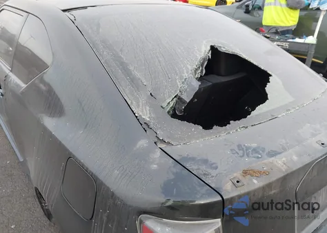 2015 Scion Tc из США, поврежденный, VIN JTKJF5C73F3092648